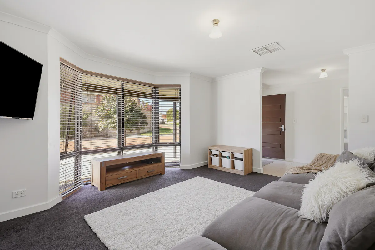12 McGolgan Green — photo 5 of 29