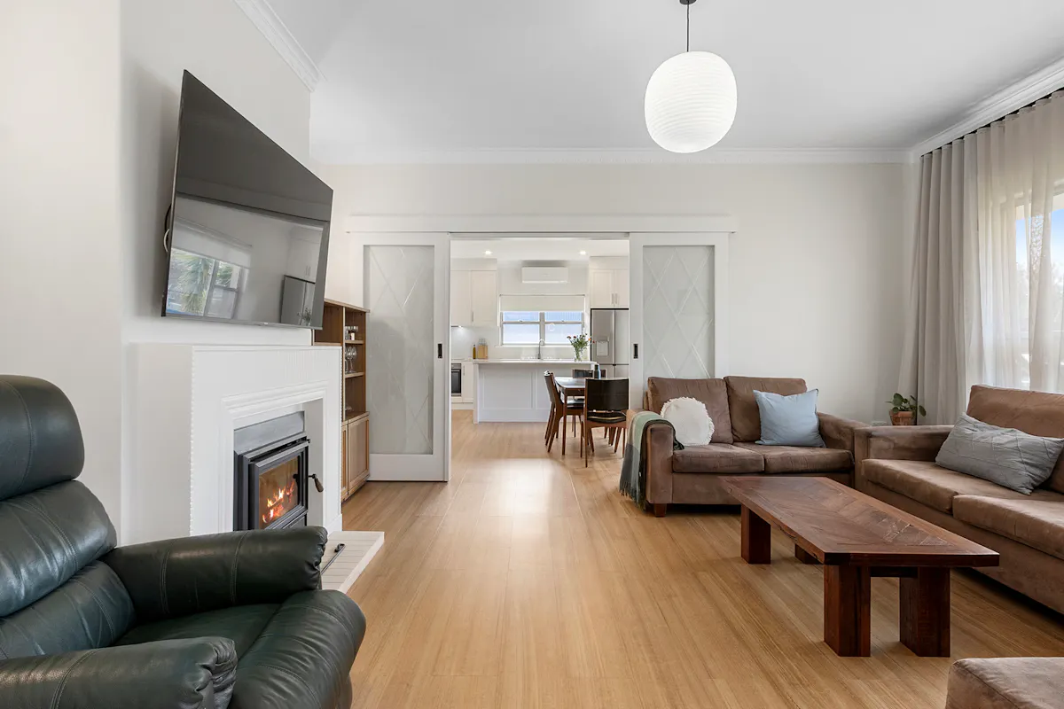128 Main North Road — photo 7 of 27