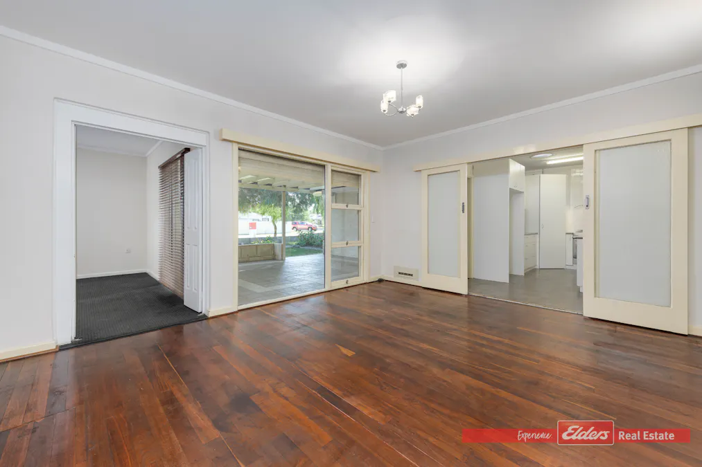 9 Laguna Street, Safety Bay, WA, 6169 - Image 8