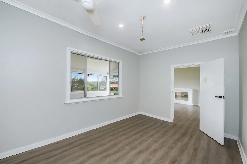 10 Walarat Road, Northam, WA, 6401 - Image 14