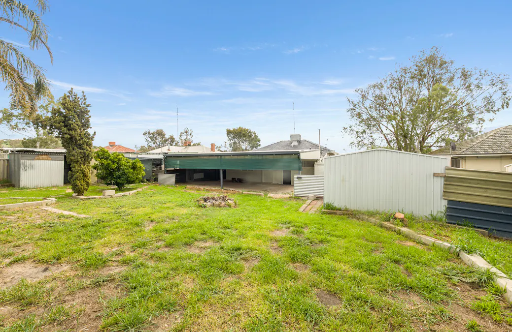 10 Walarat Road, Northam, WA, 6401 - Image 28