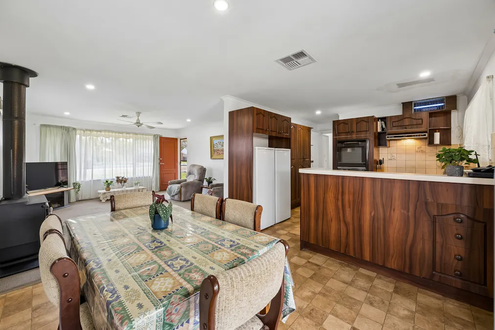 31 Mitchell Avenue, Murray Bridge East, SA, 5253 - Image 9