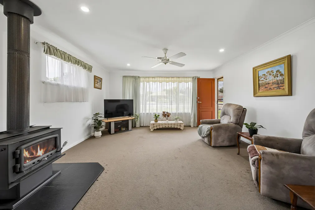 31 Mitchell Avenue, Murray Bridge East, SA, 5253 - Image 5