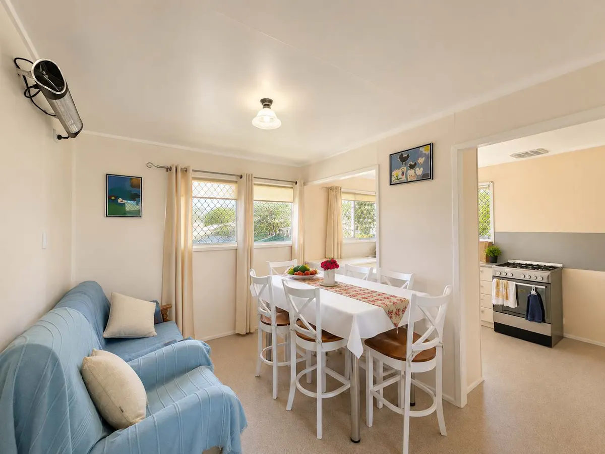 2 Scougall Street — photo 6 of 13