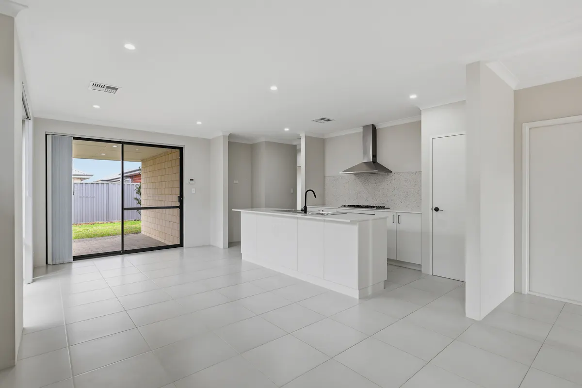 69 Sandbanks Road — photo 6 of 20