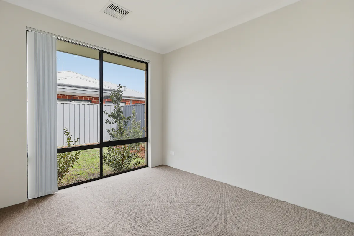 69 Sandbanks Road — photo 11 of 20