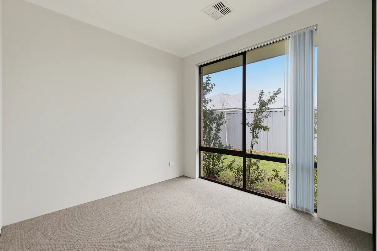 69 Sandbanks Road — photo 13 of 20