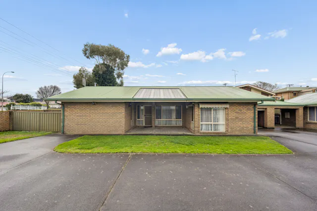 4/60 Suttontown Road — photo from Elders Real Estate Mount Gambier