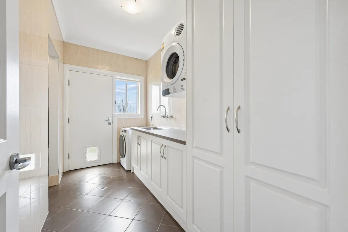9 Stuart Court — photo 18 of 30