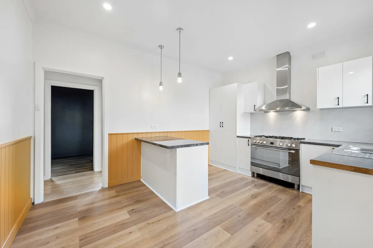 61 Pick Avenue — photo 4 of 19