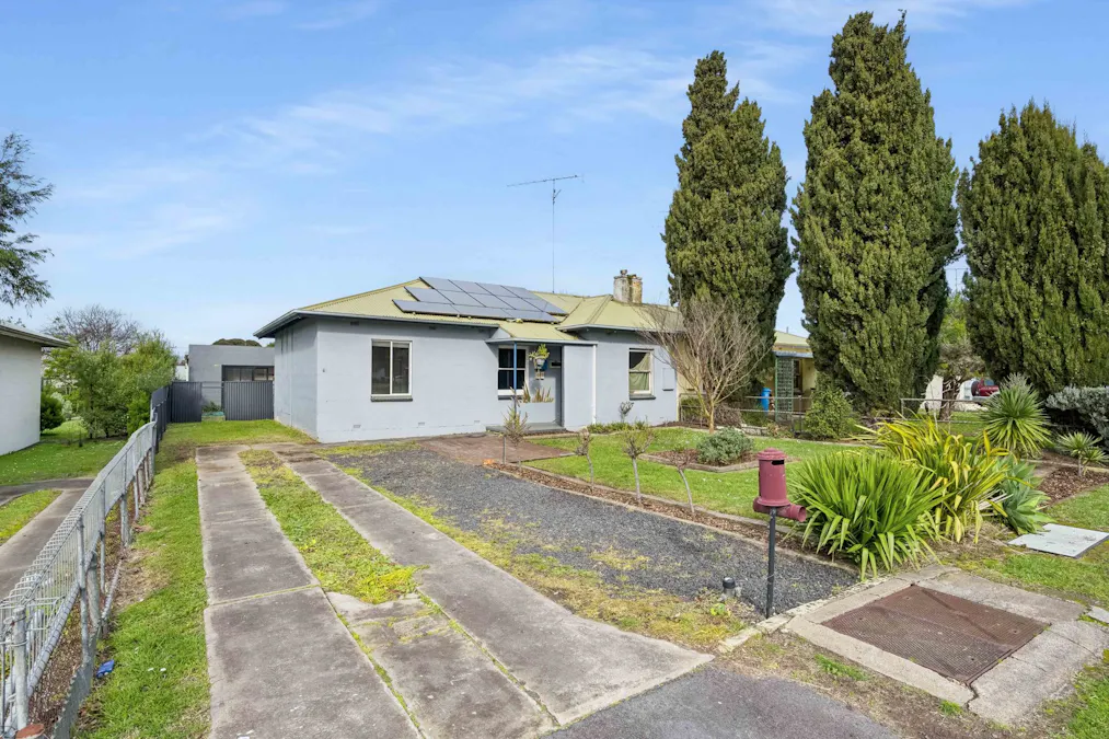61 Pick Avenue, Mount Gambier, SA, 5290 - Image 2