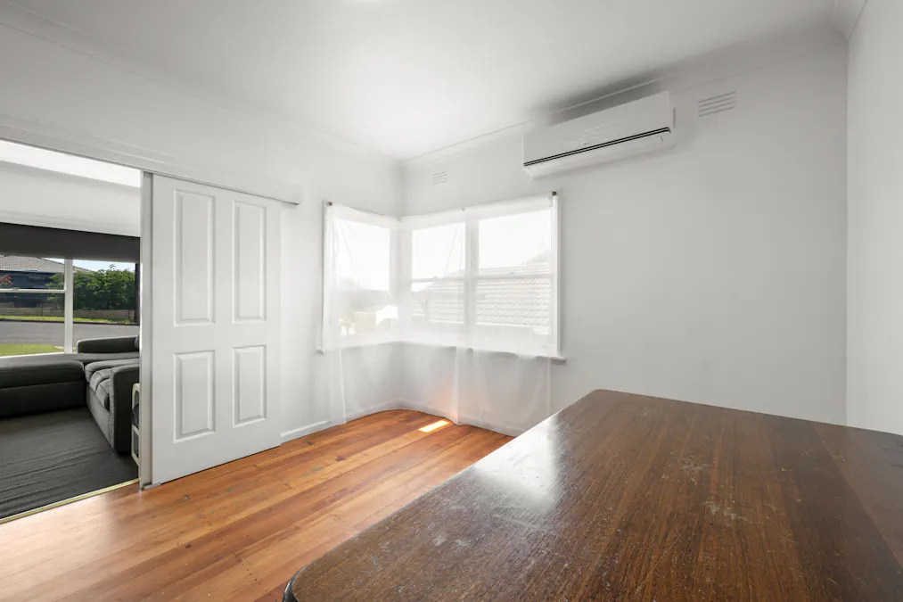 8 Jenkins Street, Mount Gambier, SA, 5290 - Image 5