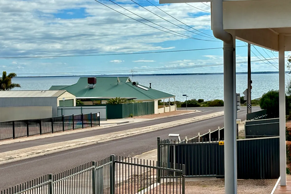5 May Crescent — photo 3 of 30