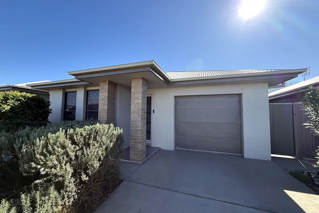 26B Magnolia Boulevard — photo from Elders Real Estate Dubbo