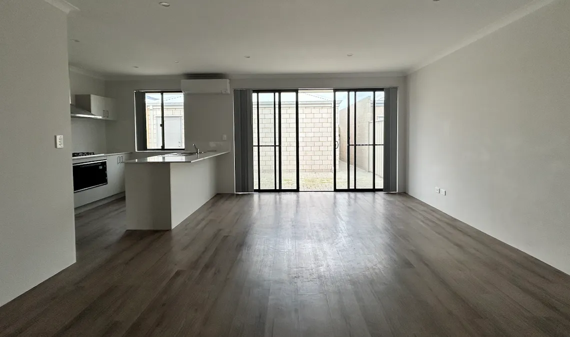 8B Andromeda Road, Australind, WA, 6233 - Image 2