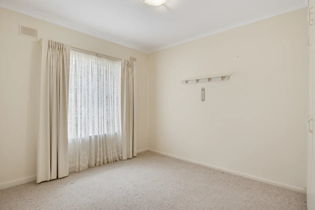 5/3 Giles Street — photo 15 of 21