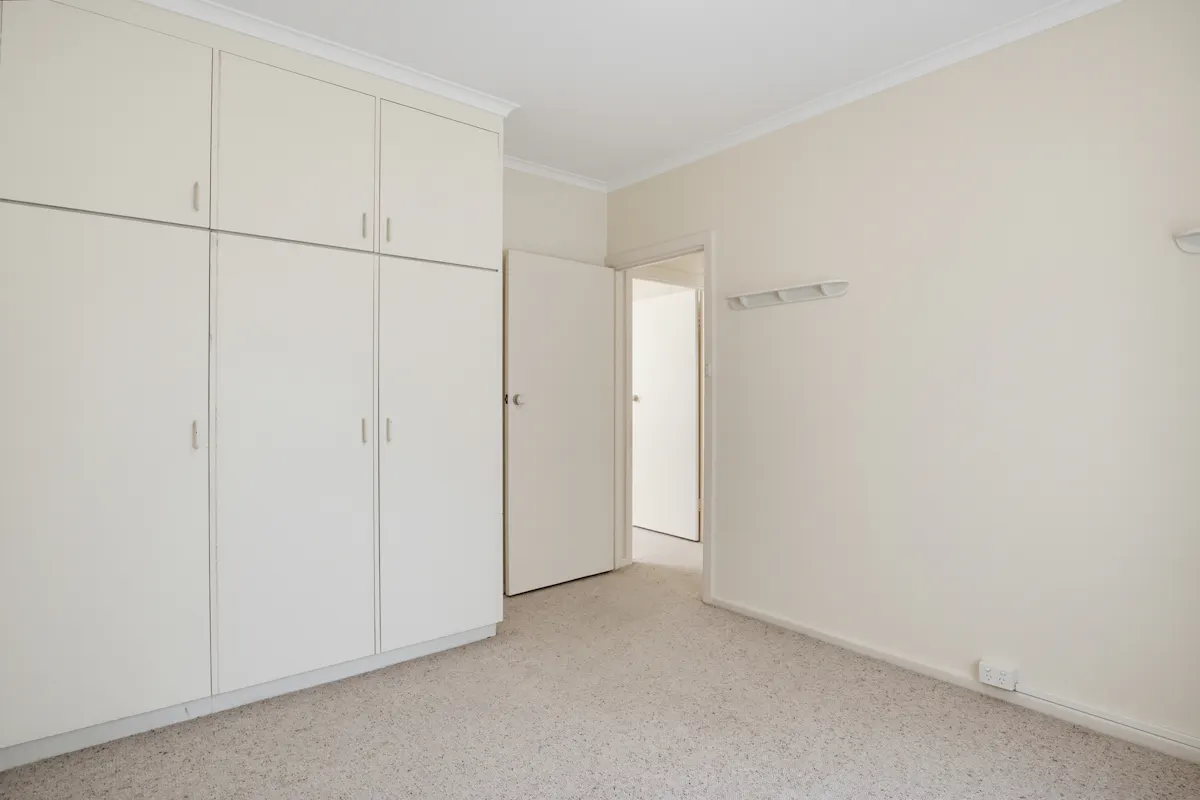 5/3 Giles Street — photo 16 of 21