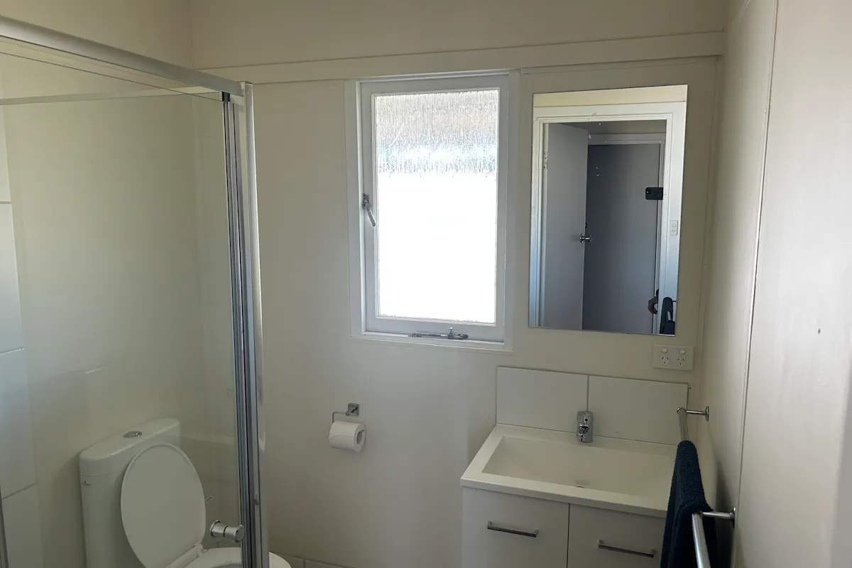 18 Greenham Street — photo 17 of 25