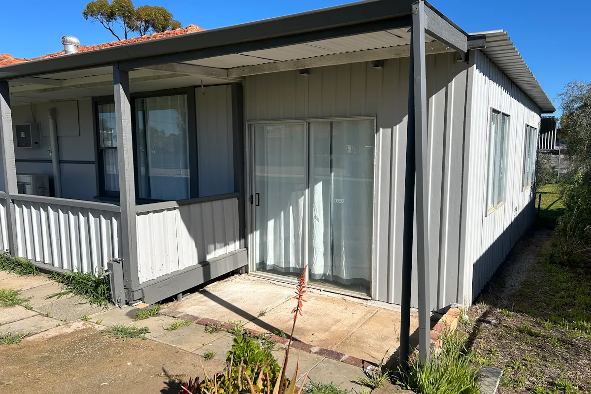 18 Greenham Street — photo 22 of 25