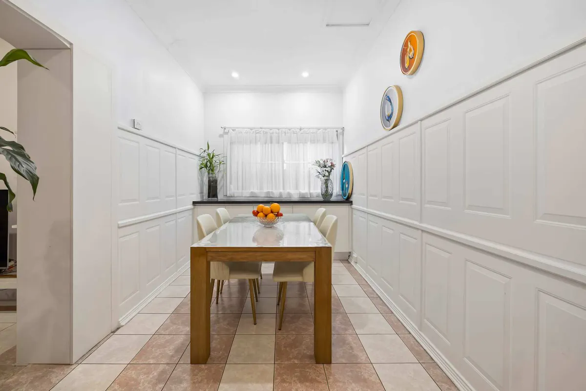 35 Dean Street — photo 9 of 23