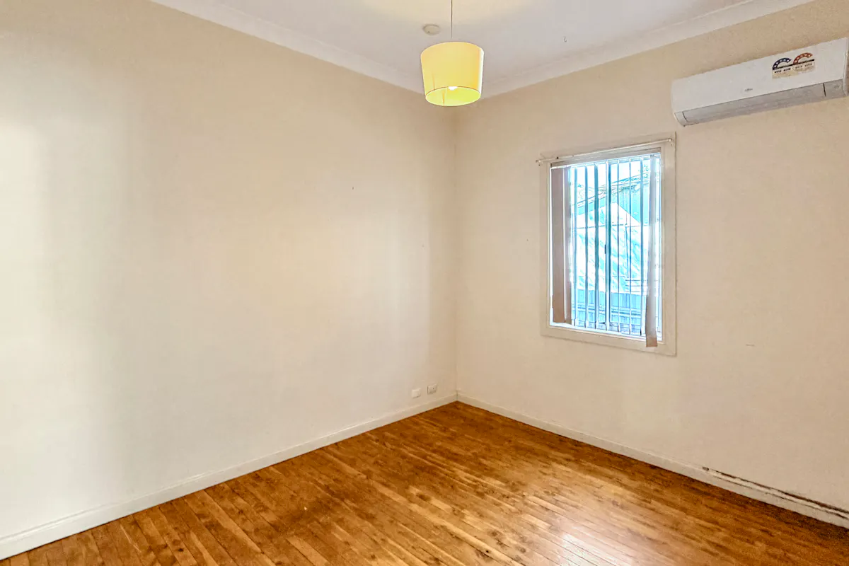 40 Becker Street — photo 7 of 13