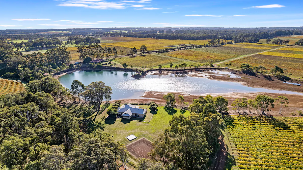 4/224 Clews Road, Cowaramup, WA, 6284 - Image 1