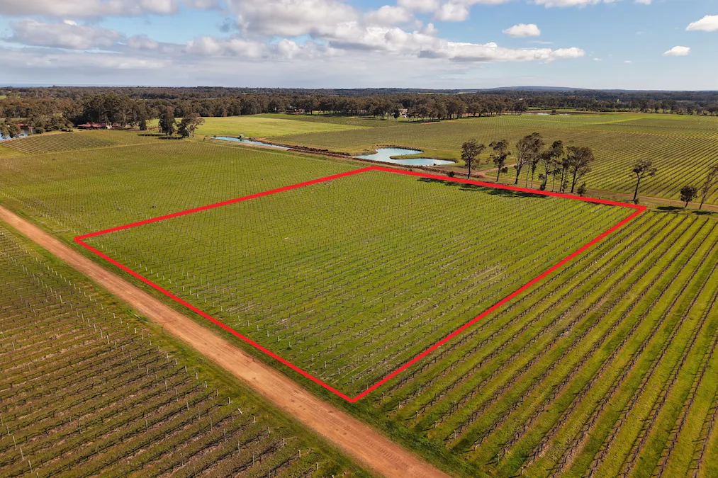 4/224 Clews Road, Cowaramup, WA, 6284 - Image 2