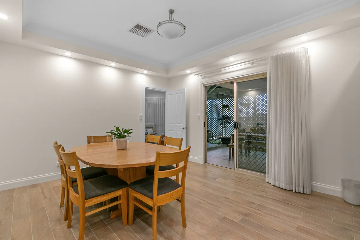 59 Railway Terrace — photo 10 of 30