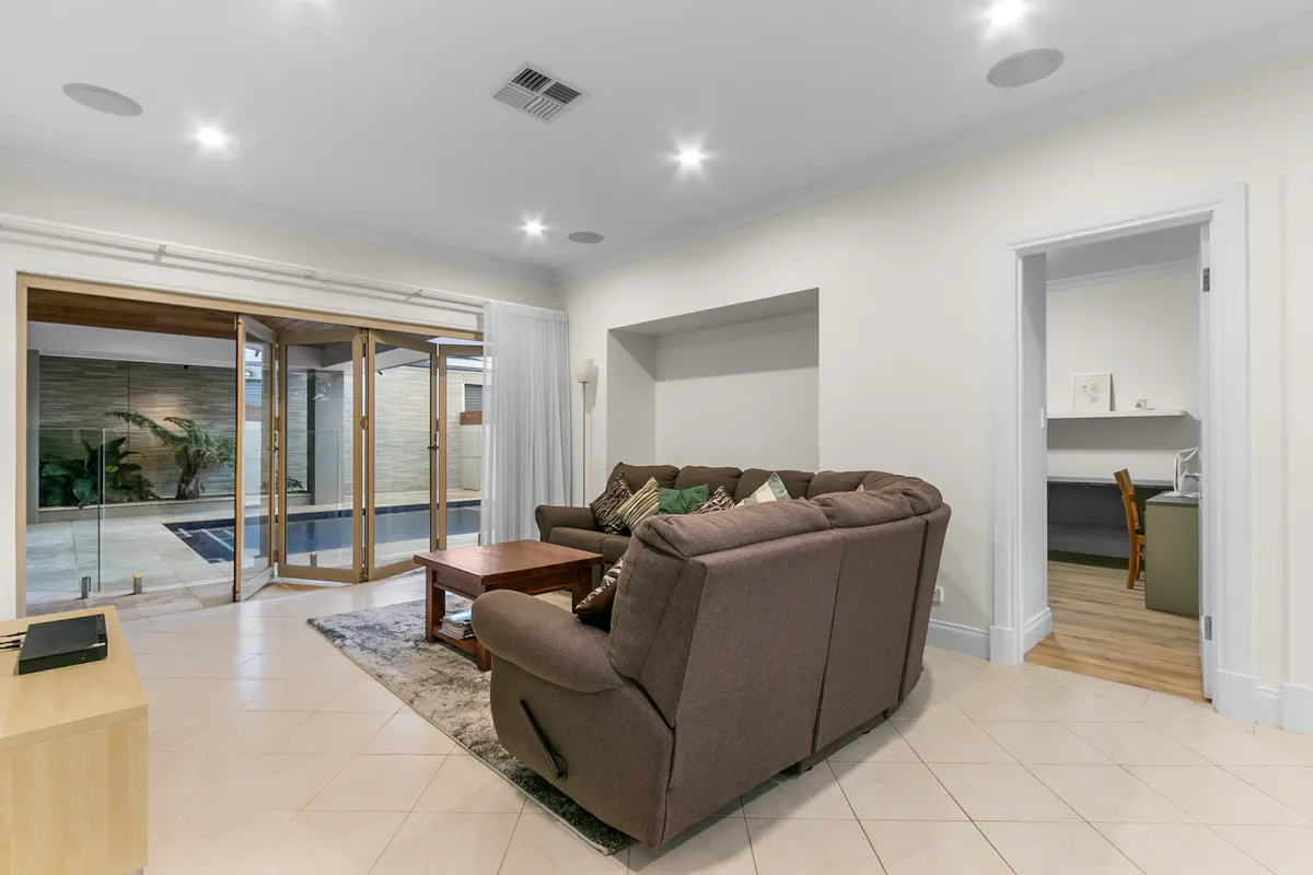 59 Railway Terrace — photo 7 of 30