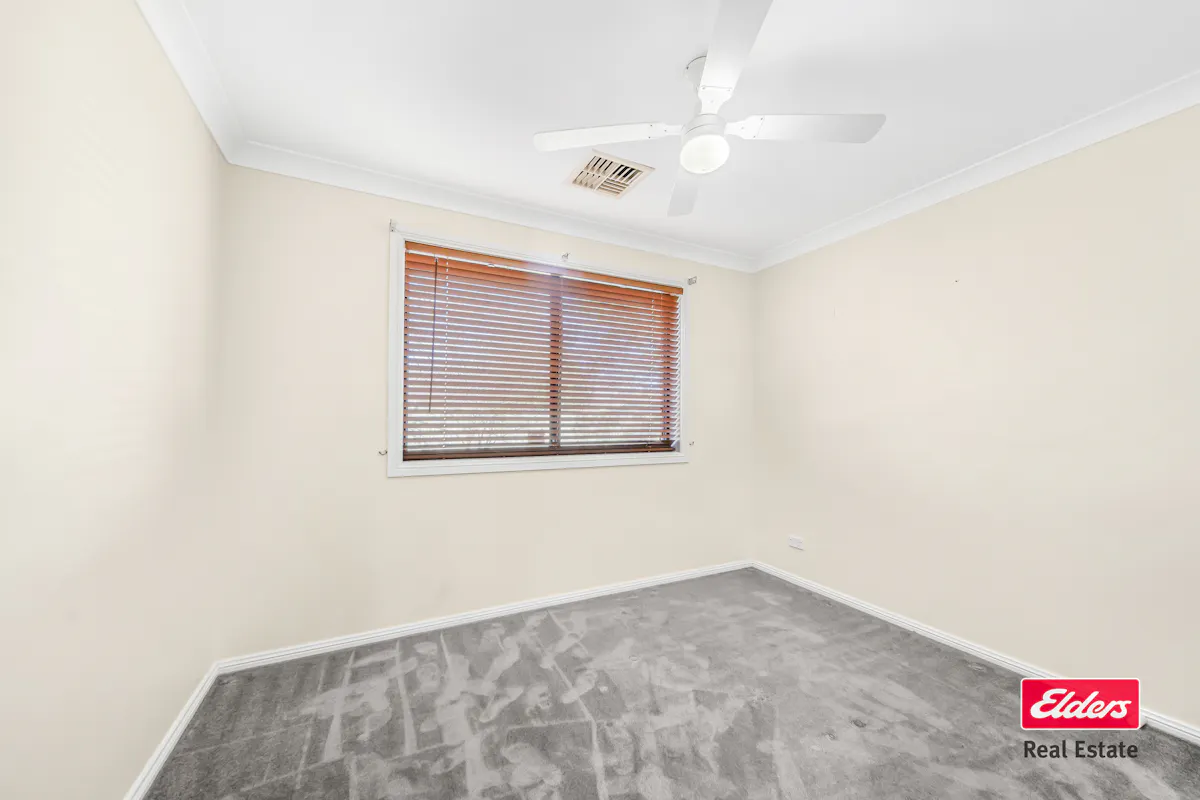 18 Castlereagh Avenue — photo 9 of 15