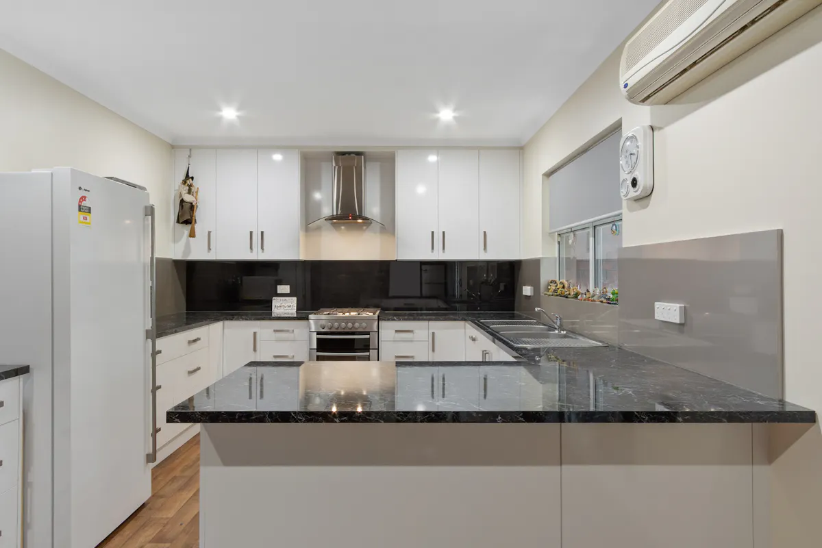 16 Radford Road — photo 14 of 30