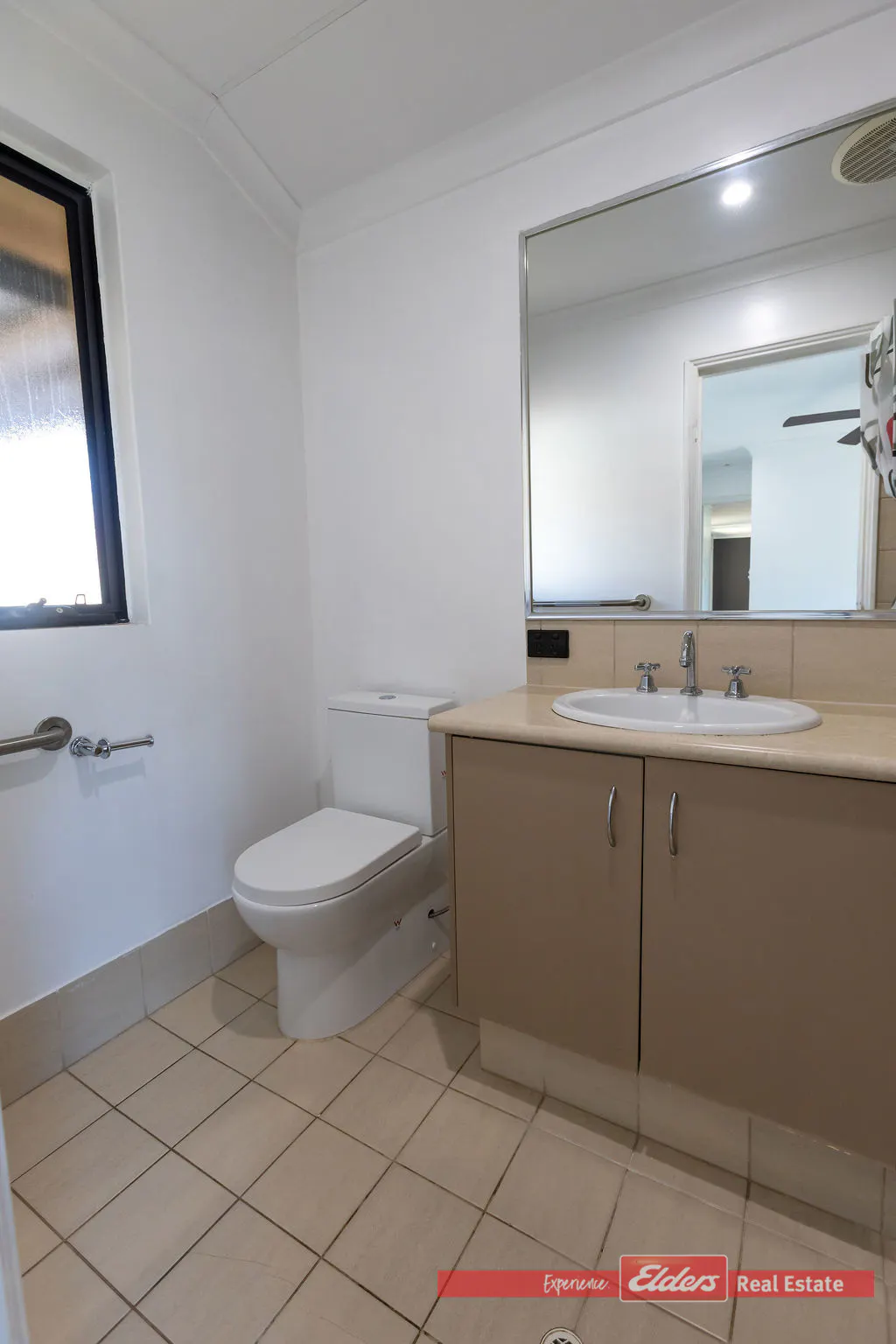 20/91 Lowanna Way — photo 13 of 22