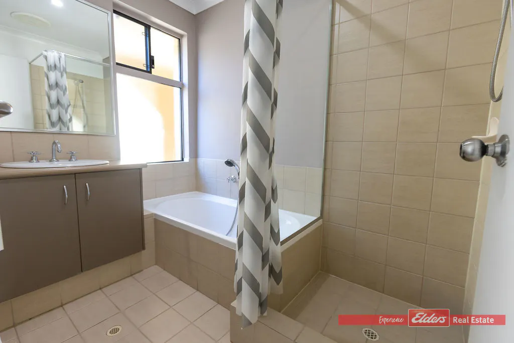 20/91 Lowanna Way — photo 16 of 22