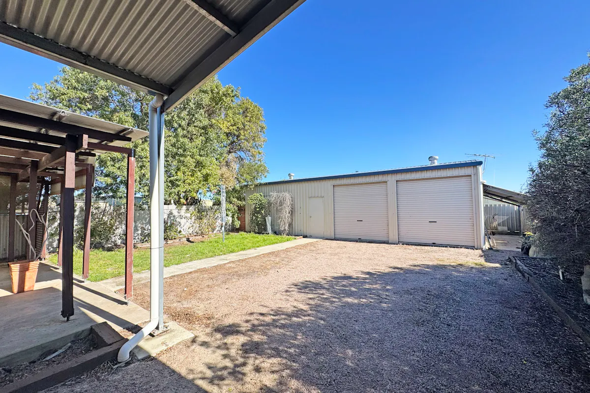 17 Sims Street — photo 10 of 13