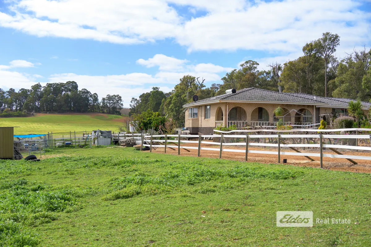 21155 South Western Highway — photo 22 of 29