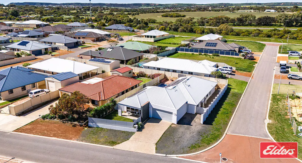 11 Windward Way, Drummond Cove, WA, 6532 - Image 3