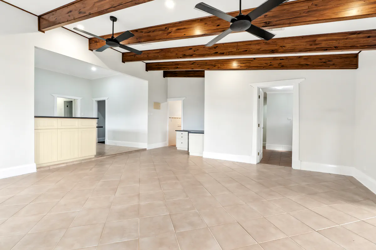 16 Chabrel Road — photo 5 of 19