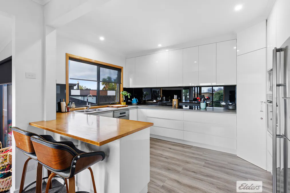 137  West Park Grove, Park Grove, TAS, 7320 - Image 6