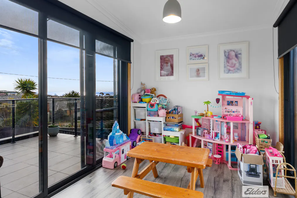 137  West Park Grove, Park Grove, TAS, 7320 - Image 8