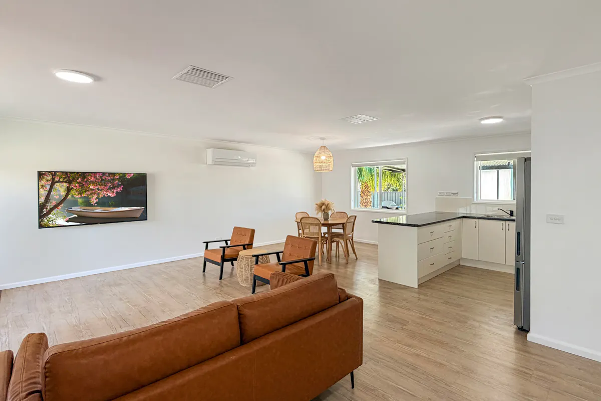 17 Belagoy Street — photo 3 of 21