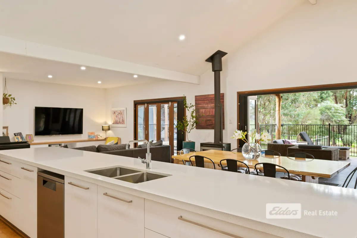 120 Upper Capel Road — photo 8 of 30