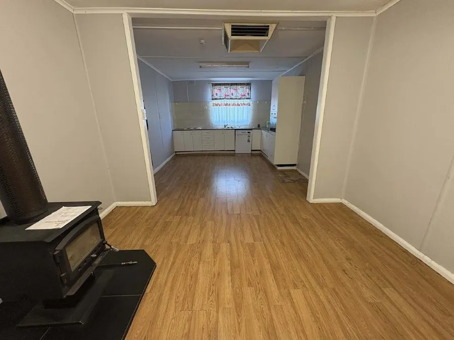 385 Cadell Street, Hay, NSW, 2711 - Image 4
