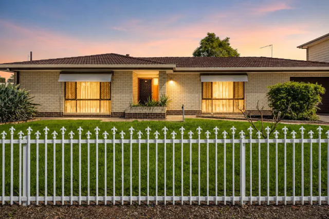 23 Murray Avenue — photo from Elders Real Estate Waikerie