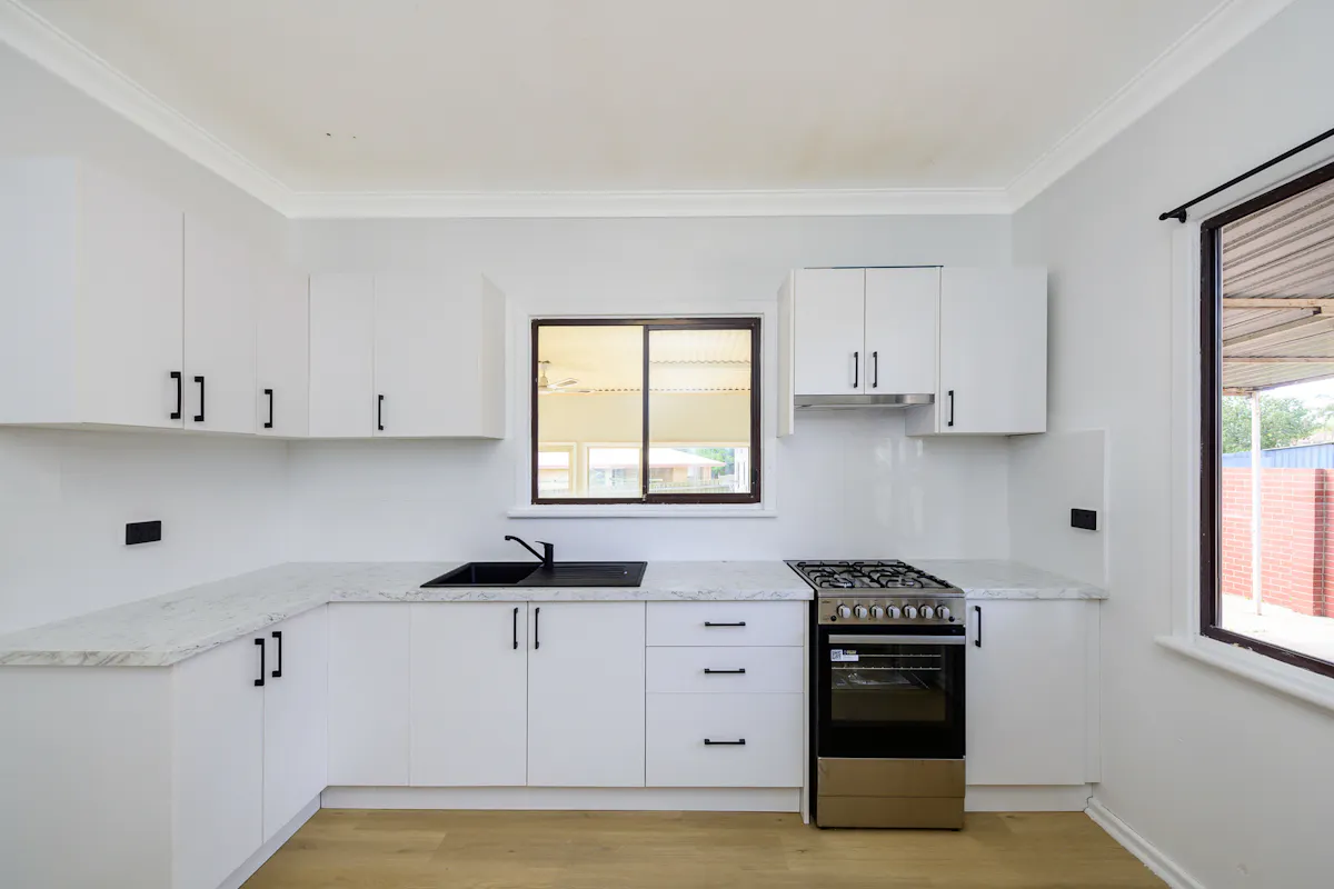 29 Perina Way — photo 10 of 30