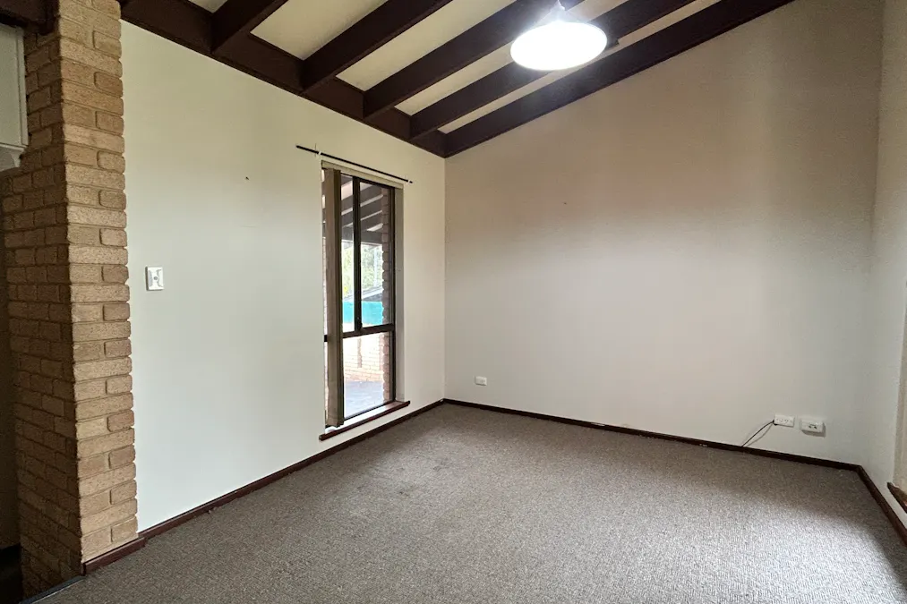 2/221 Ocean Drive, South Bunbury, WA, 6230 - Image 6