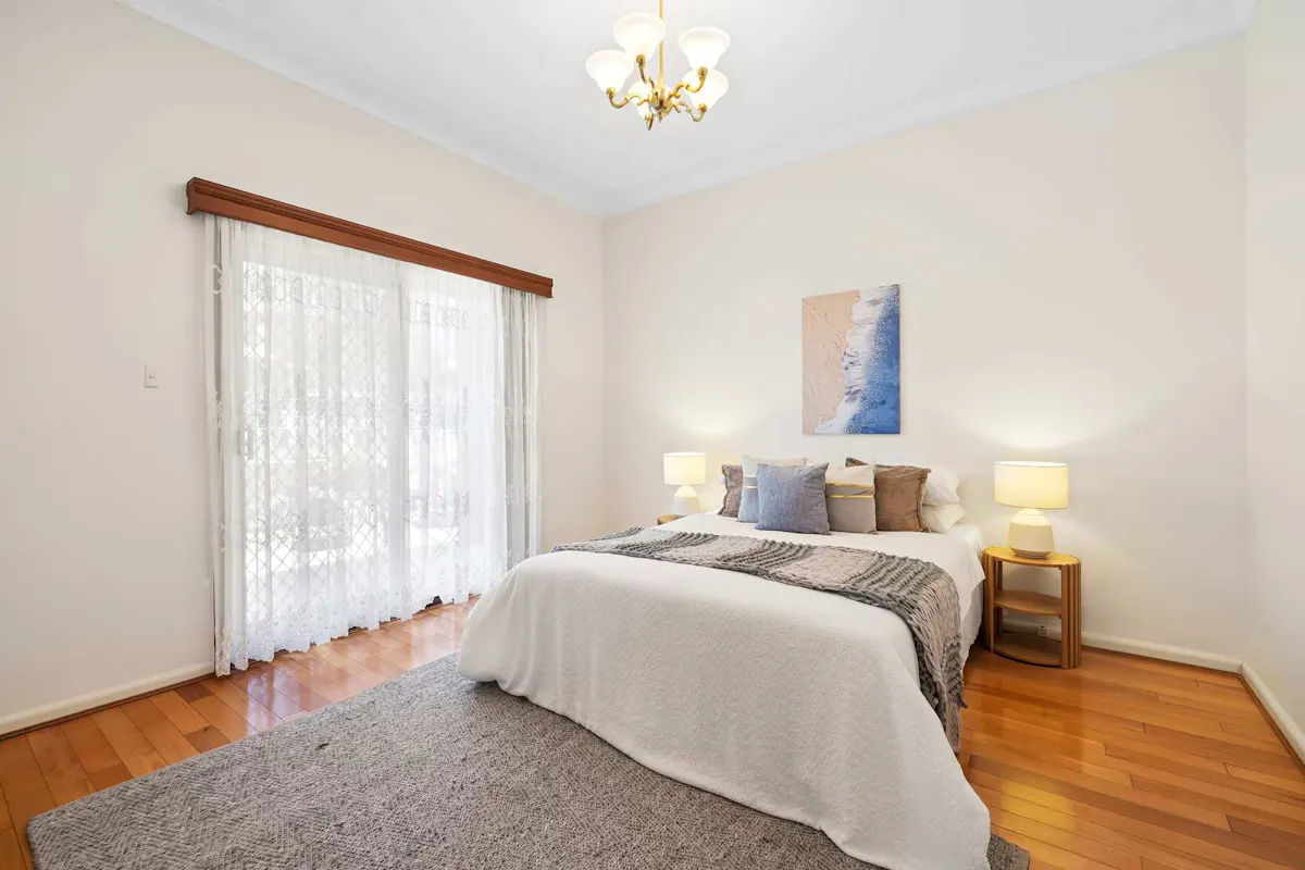 30 Byron Street — photo 4 of 20