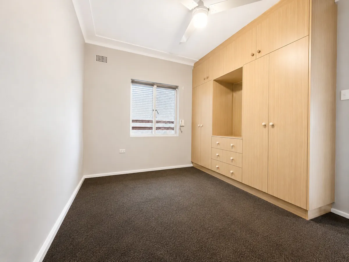 37 Rose Street — photo 6 of 13