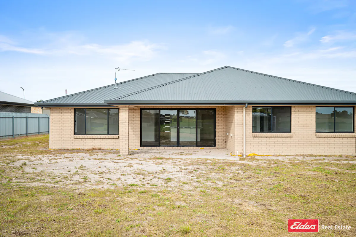 20 Trevor Drive — photo 17 of 19