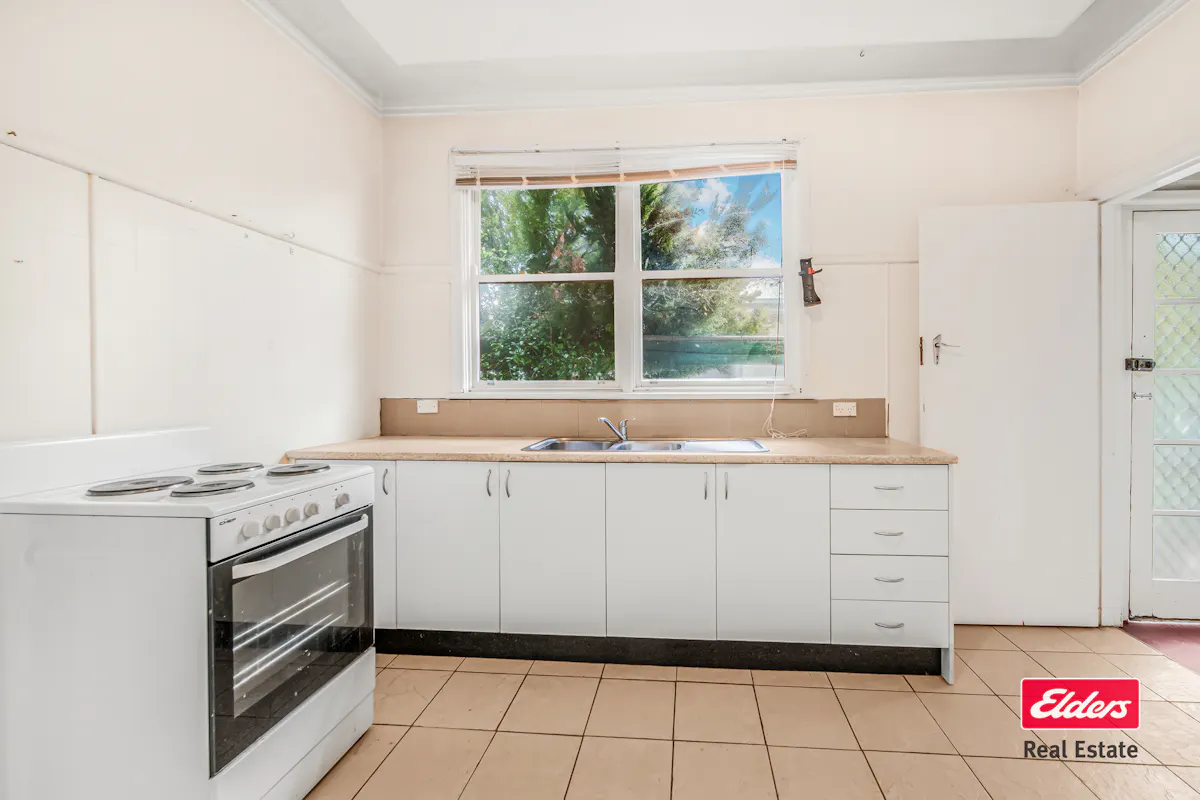 127 Palmer Street — photo 3 of 11