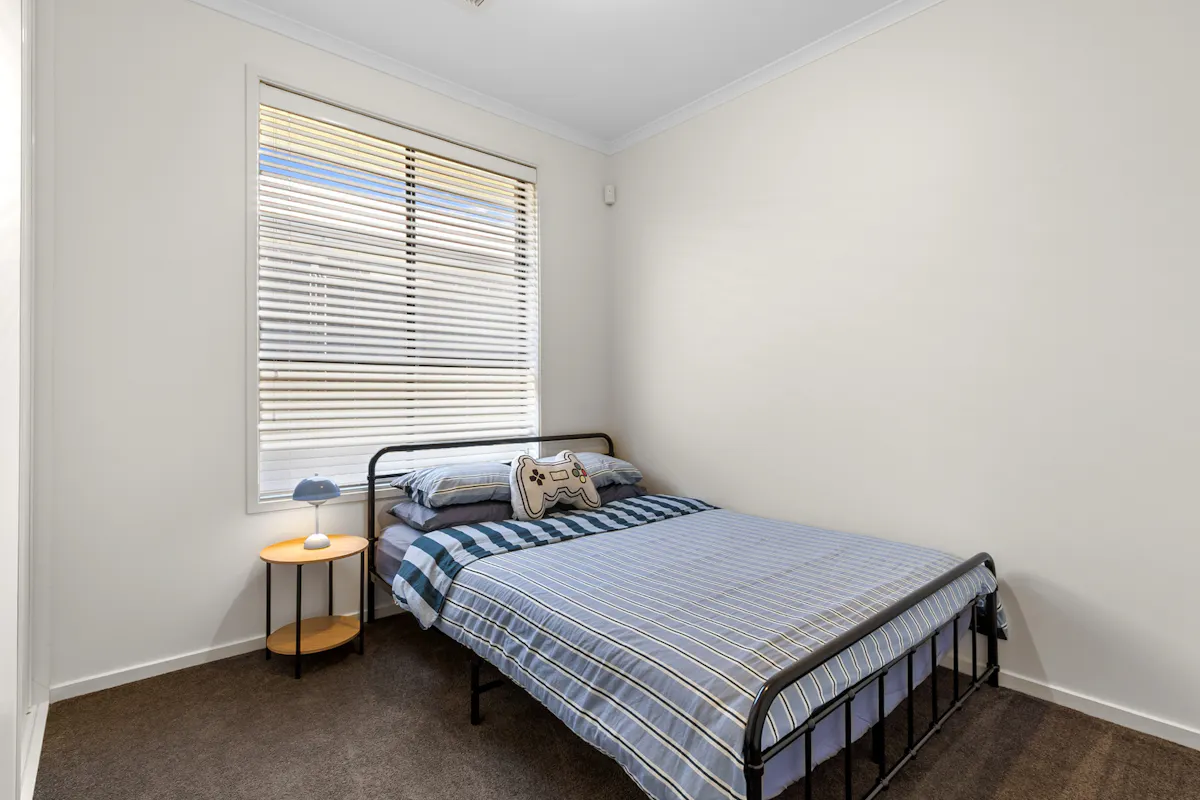 17 Henderson Street — photo 14 of 24